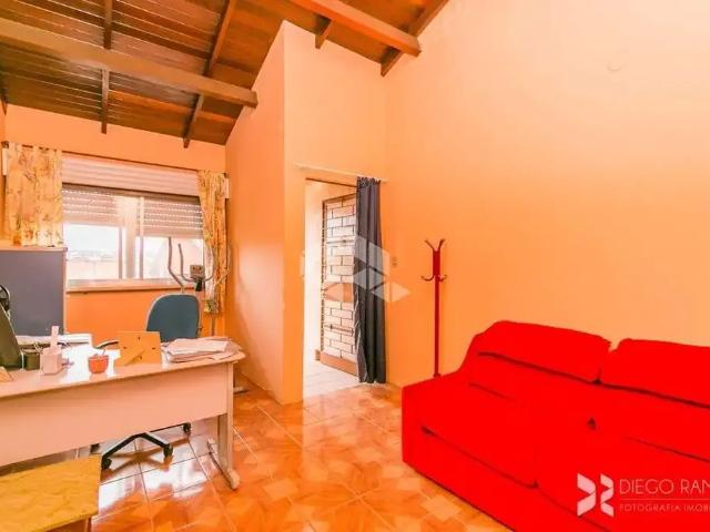 Casa / Sobrado para Venda em Porto Alegre/RS Protásio Alves 5 Quartos