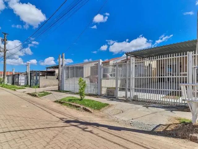 Casa / Sobrado para Venda em Porto Alegre/RS Restinga 2 Quartos