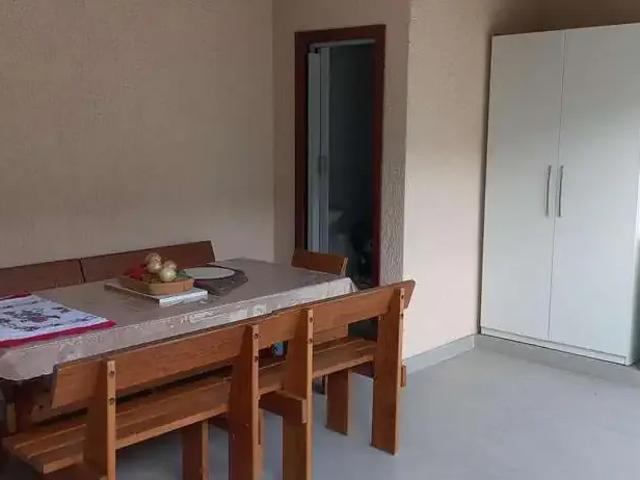 Casa / Sobrado para Venda em Porto Alegre/RS Restinga 2 Quartos