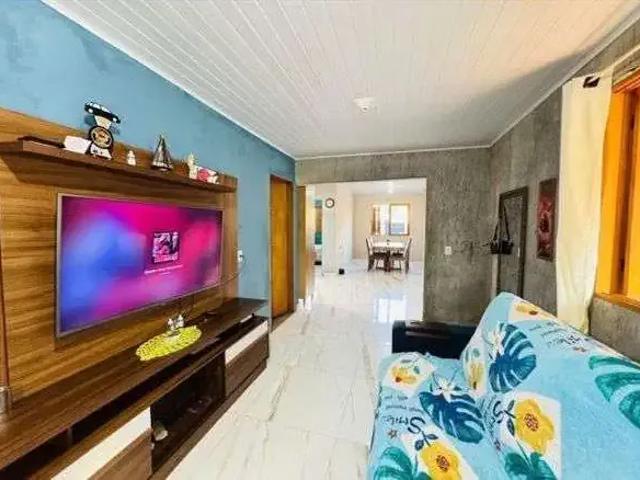 Casa / Sobrado para Venda em Porto Alegre/RS Restinga 3 Quartos