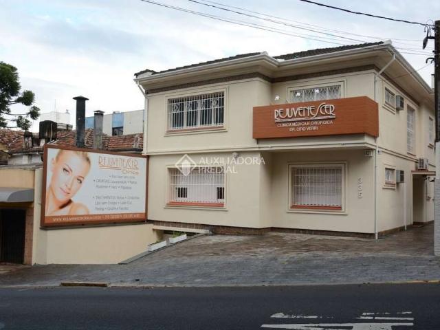 Casa / Sobrado para Venda em Porto Alegre/RS Rio Branco 1 Quartos