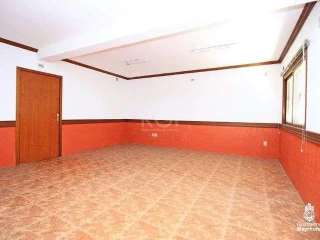 Casa / Sobrado para Venda em Porto Alegre/RS Rio Branco 3 Quartos