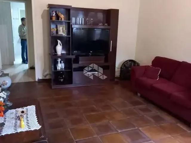 Casa / Sobrado para Venda em Porto Alegre/RS Rio Branco 3 Quartos