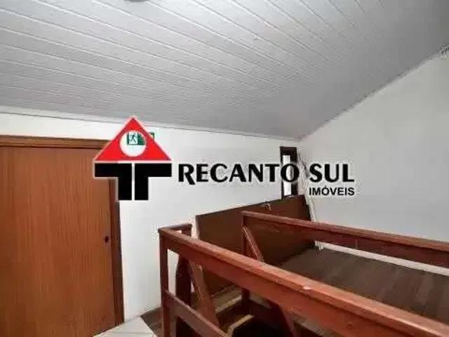 Casa / Sobrado para Venda em Porto Alegre/RS Rio Branco 3 Quartos