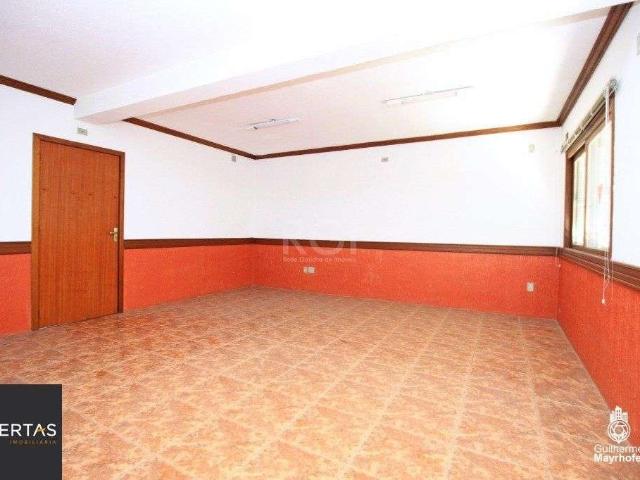 Casa / Sobrado para Venda em Porto Alegre/RS Rio Branco 3 Quartos