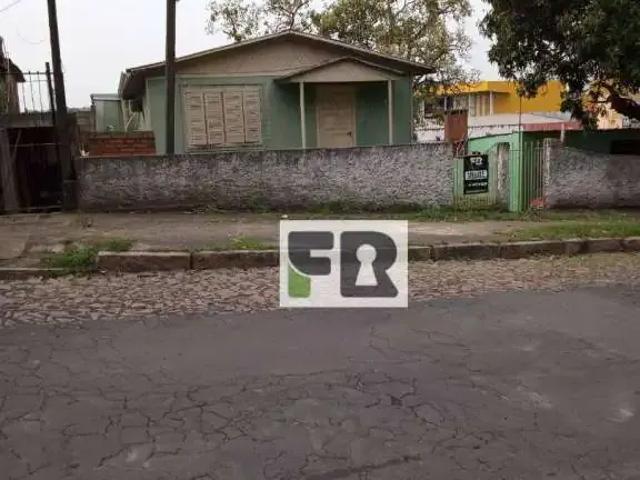 Casa / Sobrado para Venda em Porto Alegre/RS Rubem Berta 5 Quartos