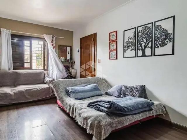 Casa / Sobrado para Venda em Porto Alegre/RS Rubem Berta 2 Quartos