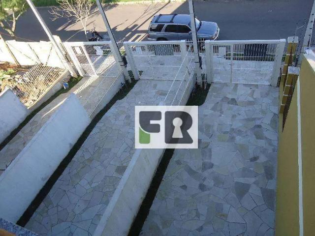 Casa / Sobrado para Venda em Porto Alegre/RS Rubem Berta 3 Quartos
