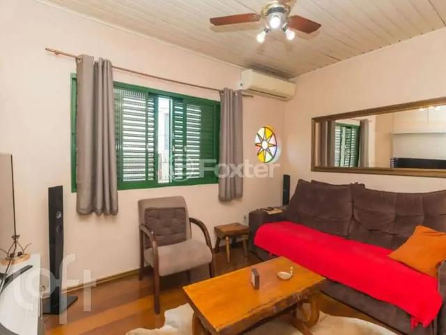 Casa / Sobrado para Venda em Porto Alegre/RS Rubem Berta 3 Quartos