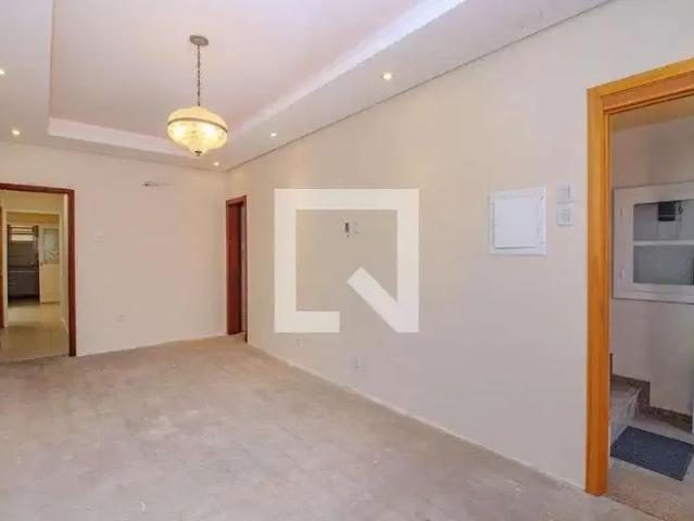 Casa / Sobrado para Venda em Porto Alegre/RS São Geraldo 5 Quartos