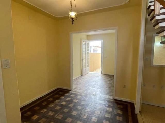 Casa / Sobrado para Venda em Porto Alegre/RS São Geraldo 3 Quartos
