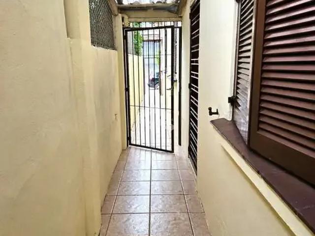 Casa / Sobrado para Venda em Porto Alegre/RS São Geraldo 3 Quartos