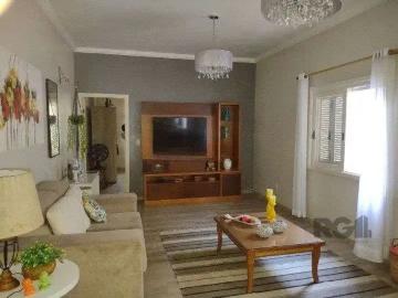 Casa / Sobrado para Venda em Porto Alegre/RS São João 4 Quartos