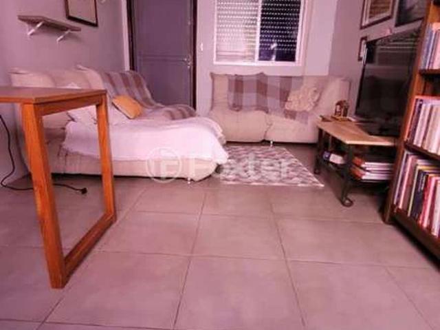 Casa / Sobrado para Venda em Porto Alegre/RS São João 5 Quartos