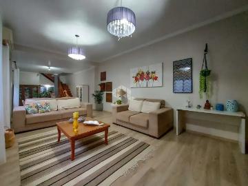 Casa / Sobrado para Venda em Porto Alegre/RS São João 5 Quartos
