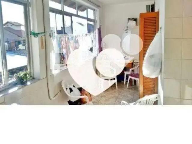 Casa / Sobrado para Venda em Porto Alegre/RS São João 7 Quartos