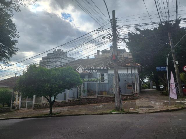 Casa / Sobrado para Venda em Porto Alegre/RS São João 1 Quartos
