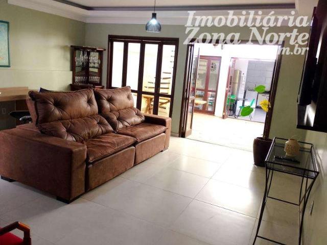 Casa / Sobrado para Venda em Porto Alegre/RS São João 3 Quartos