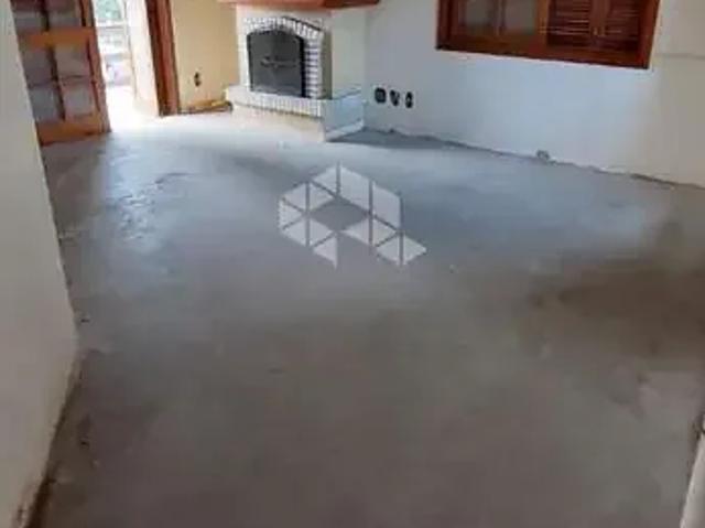 Casa / Sobrado para Venda em Porto Alegre/RS São João 3 Quartos