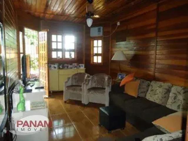 Casa / Sobrado para Venda em Porto Alegre/RS São Sebastião 2 Quartos