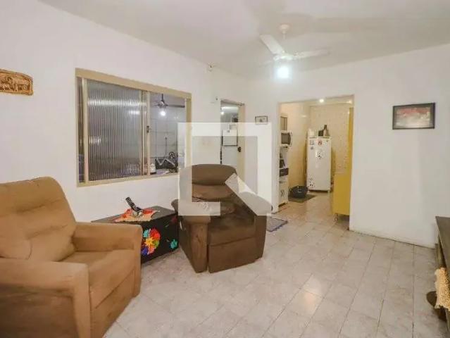 Casa / Sobrado para Venda em Porto Alegre/RS São Sebastião 3 Quartos