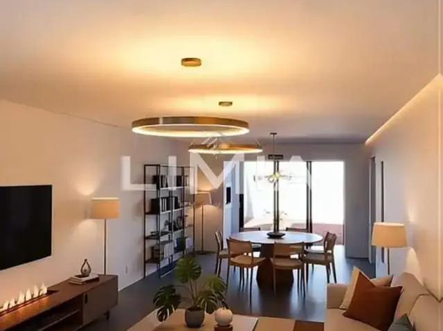 Casa / Sobrado para Venda em Porto Alegre/RS São Sebastião 3 Quartos