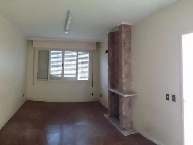 Casa / Sobrado para Venda em Porto Alegre/RS São Sebastião 3 Quartos