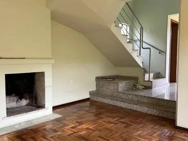 Casa / Sobrado para Venda em Porto Alegre/RS São Sebastião 3 Quartos