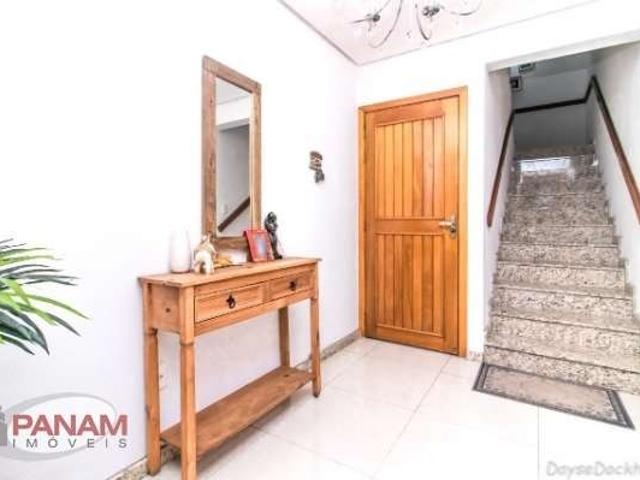 Casa / Sobrado para Venda em Porto Alegre/RS São Sebastião 3 Quartos