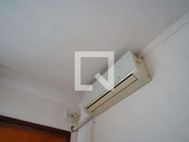 Casa / Sobrado para Venda em Porto Alegre/RS São Sebastião 3 Quartos