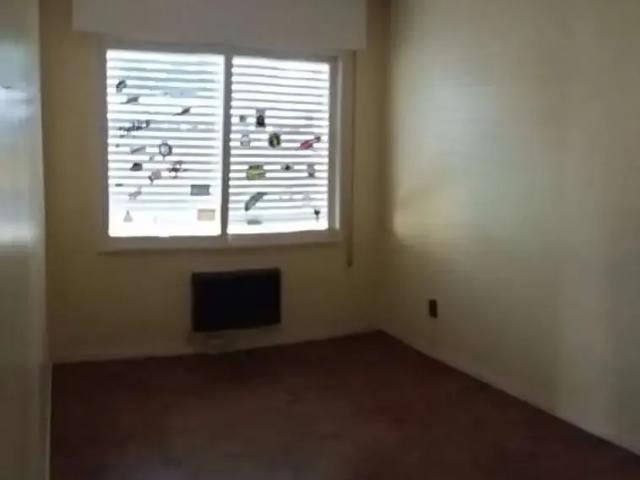 Casa / Sobrado para Venda em Porto Alegre/RS São Sebastião 3 Quartos
