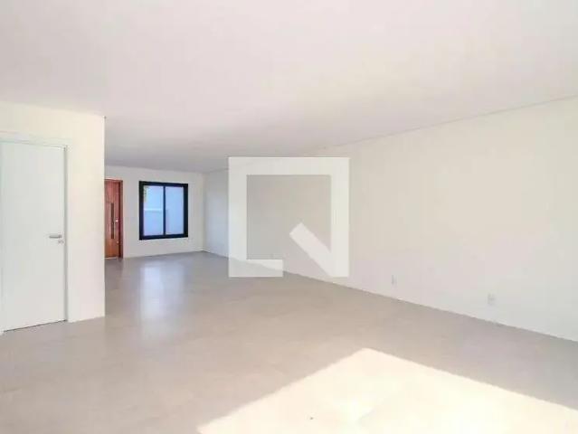 Casa / Sobrado para Venda em Porto Alegre/RS São Sebastião 3 Quartos