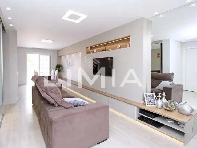 Casa / Sobrado para Venda em Porto Alegre/RS São Sebastião 4 Quartos