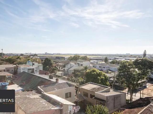 Casa / Sobrado para Venda em Porto Alegre/RS São Sebastião 6 Quartos