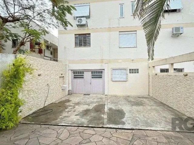Casa / Sobrado para Venda em Porto Alegre/RS Santa Tereza 3 Quartos