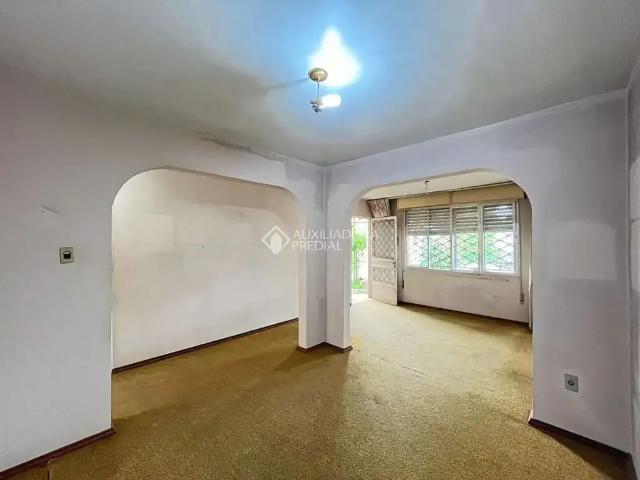 Casa / Sobrado para Venda em Porto Alegre/RS Santa Tereza 2 Quartos