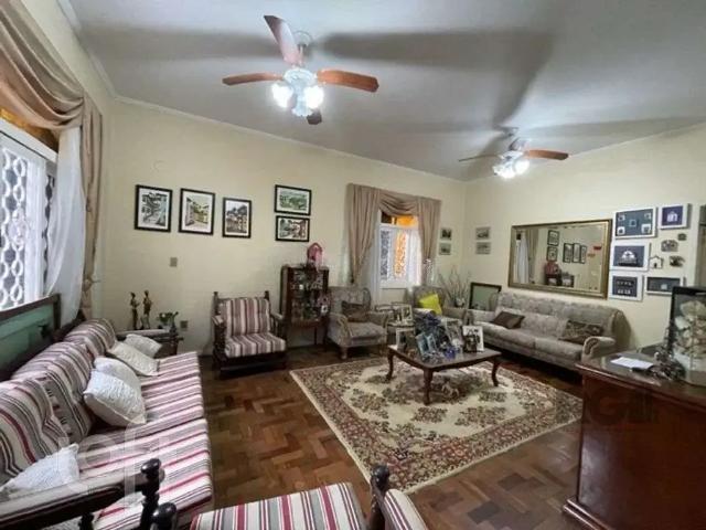 Casa / Sobrado para Venda em Porto Alegre/RS Santa Tereza 4 Quartos
