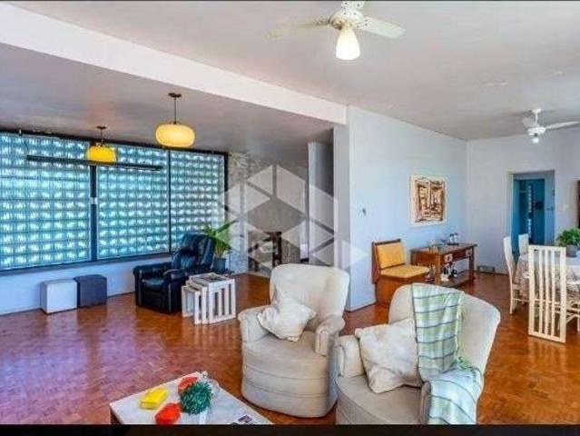 Casa / Sobrado para Venda em Porto Alegre/RS Santa Tereza 4 Quartos