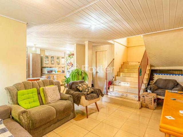 Casa / Sobrado para Venda em Porto Alegre/RS Santa Tereza 4 Quartos
