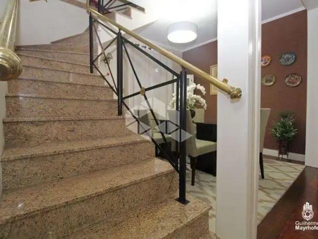 Casa / Sobrado para Venda em Porto Alegre/RS Santa Tereza 5 Quartos