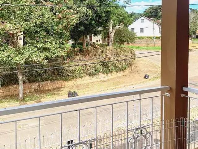 Casa / Sobrado para Venda em Porto Alegre/RS Santa Tereza 5 Quartos