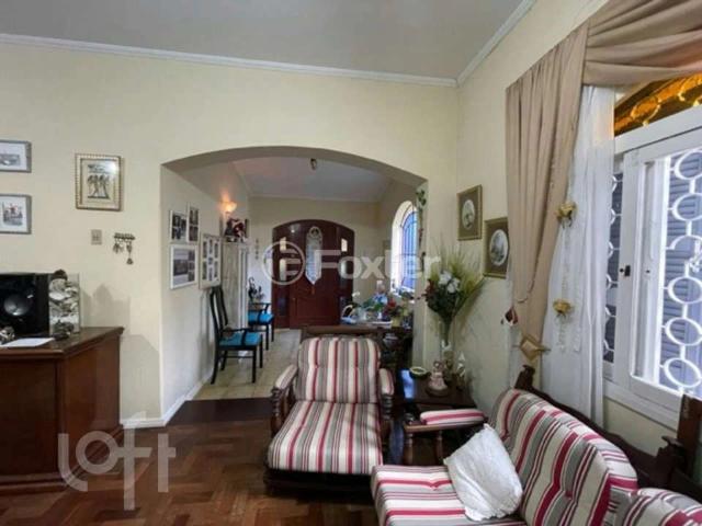 Casa / Sobrado para Venda em Porto Alegre/RS Santa Tereza 5 Quartos