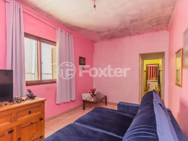 Casa / Sobrado para Venda em Porto Alegre/RS Santa Tereza 6 Quartos