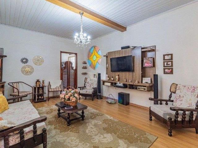 Casa / Sobrado para Venda em Porto Alegre/RS Santa Maria Goretti 3 Quartos