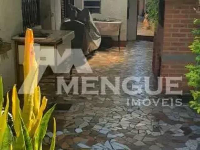 Casa / Sobrado para Venda em Porto Alegre/RS Santa Maria Goretti 5 Quartos