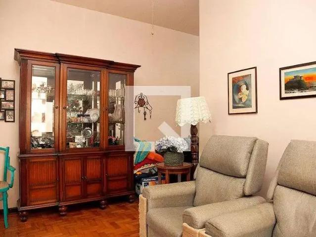Casa / Sobrado para Venda em Porto Alegre/RS Santana 2 Quartos
