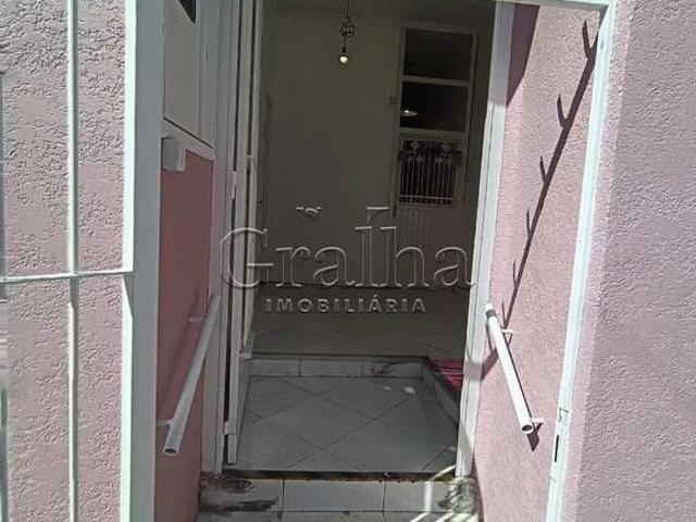 Casa / Sobrado para Venda em Porto Alegre/RS Santana 3 Quartos