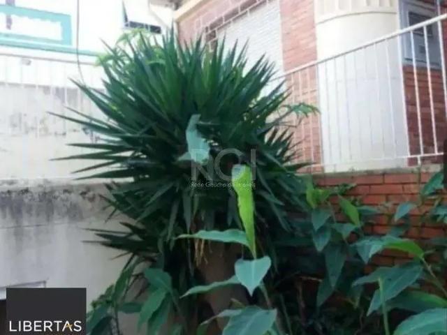Casa / Sobrado para Venda em Porto Alegre/RS Santana 3 Quartos
