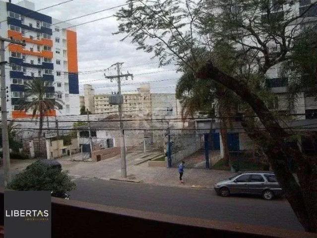 Casa / Sobrado para Venda em Porto Alegre/RS Santana 3 Quartos