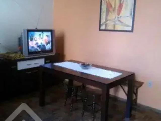 Casa / Sobrado para Venda em Porto Alegre/RS Santana 3 Quartos